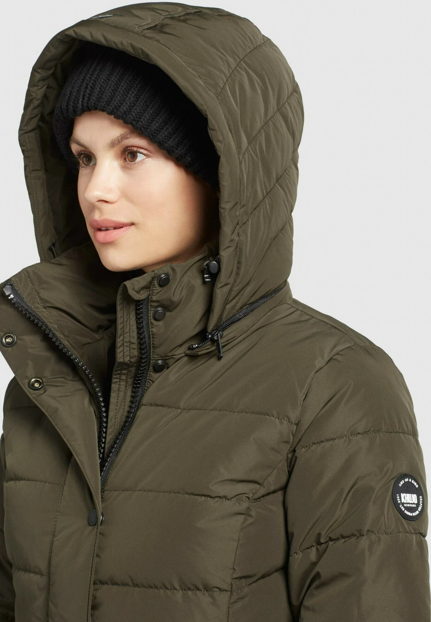 Khujo DELINAS2 - Płaszcz Zimowy - Dunkeloliv 4 Khujo DELINAS2 - Płaszcz Zimowy - Dunkeloliv - obrazek 4