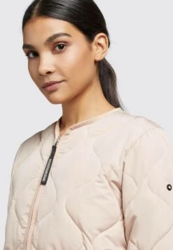 Khujo ALMA - Kurtka Przejściowa - War-pin 13 Khujo ALMA - Kurtka Przejściowa - War-pin -Khujo 5714ef72c8cc42c19b7c27438fd57553