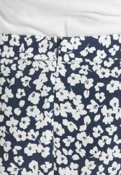 Khujo UNDINE - Spódnica Trapezowa - Dunkelblau-weiß Geblümt 19 Khujo UNDINE - Spódnica Trapezowa - Dunkelblau-weiß Geblümt -Khujo 5ff803d71c024e228c3233e0be0236f8