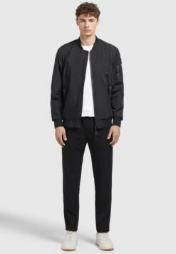 Khujo ASTILE2 - Kurtka Bomber - Black -Khujo 88f2b4ddce914a119716ebe95ee0af87