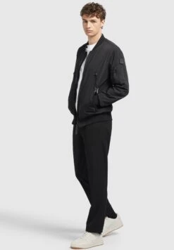 Khujo ASTILE2 - Kurtka Bomber - Black