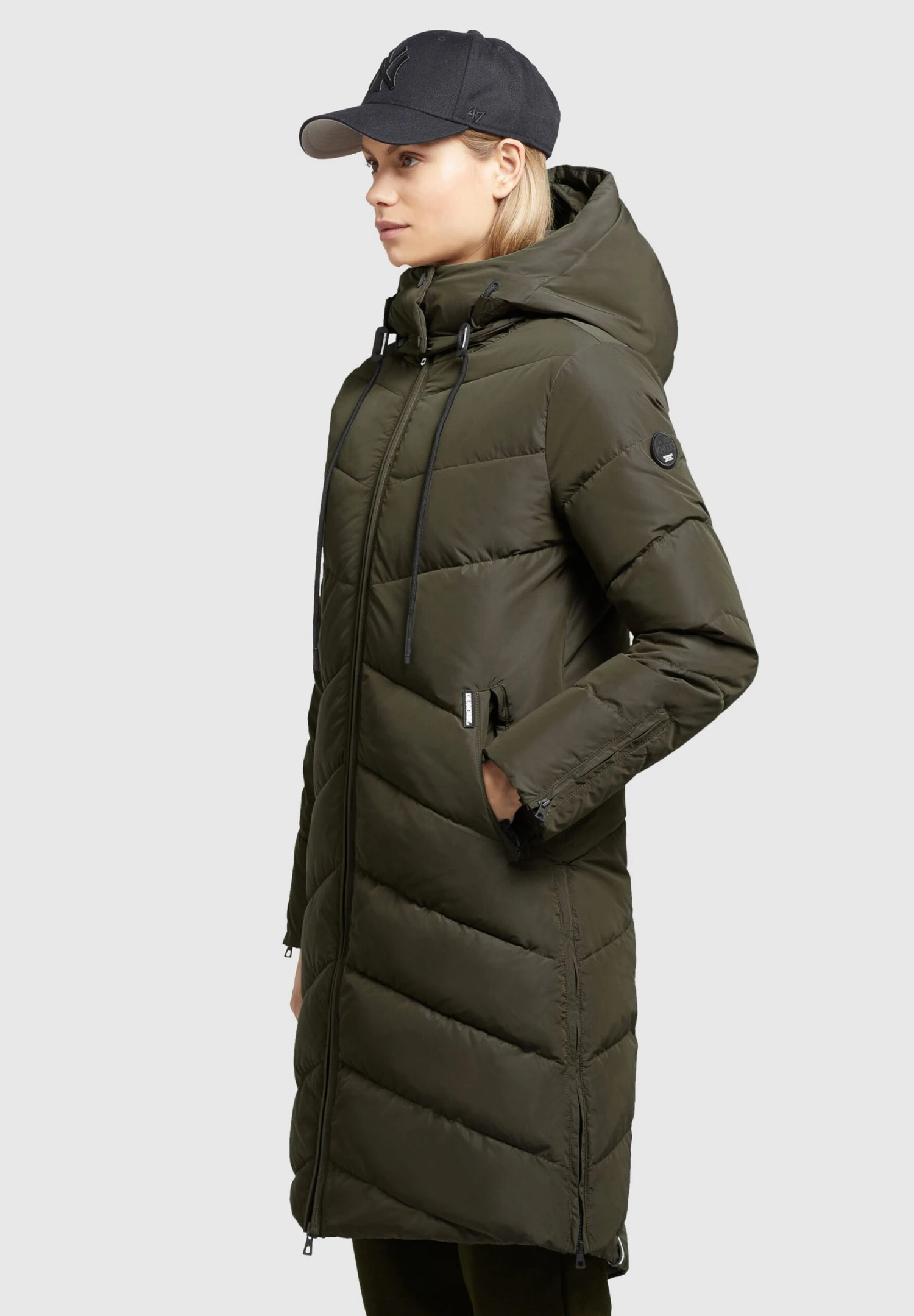 Khujo HUBA - Płaszcz Zimowy - Dunkelgrün 5 Khujo HUBA - Płaszcz Zimowy - Dunkelgrün - obrazek 5