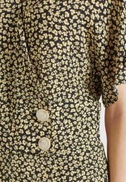 Khujo BORGIA - Kombinezon - Schwarz-gelb Geblümt 15 Khujo BORGIA - Kombinezon - Schwarz-gelb Geblümt -Khujo af379724558d423ab9f19f8031bf325d