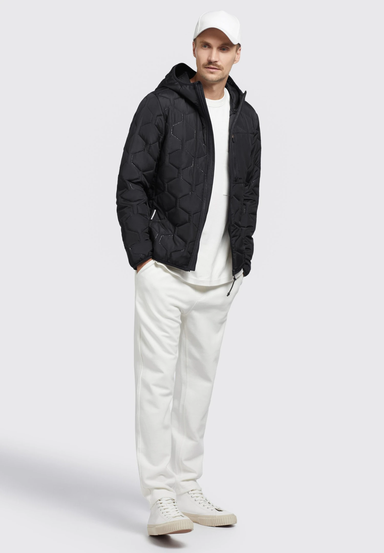 Khujo TRUE - Kurtka Przejściowa - Schwarz 2 Khujo TRUE - Kurtka Przejściowa - Schwarz - obrazek 2